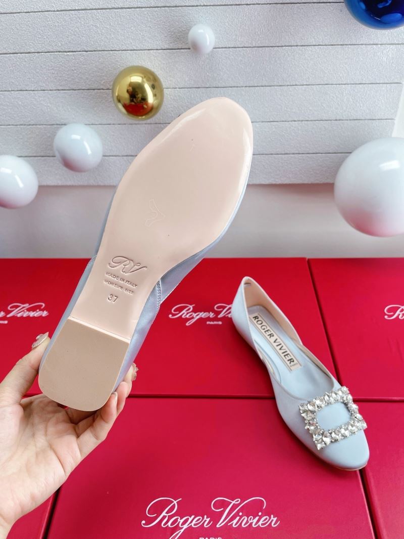 Roger Vivier flat shoes